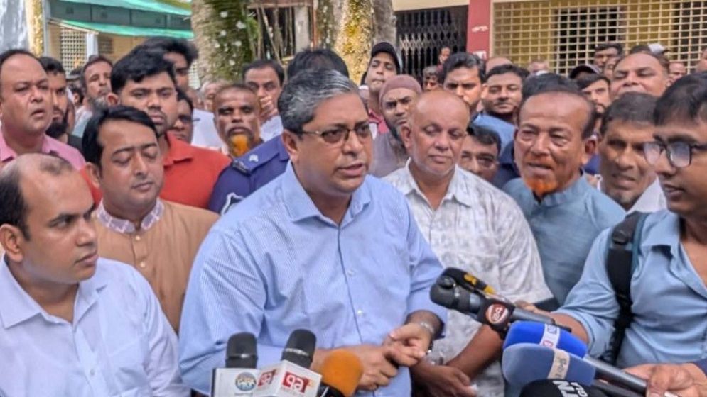 আ.লীগের নির্বাচনে অংশগ্রহণের সুযোগ নেই: মীর শাহে আলম