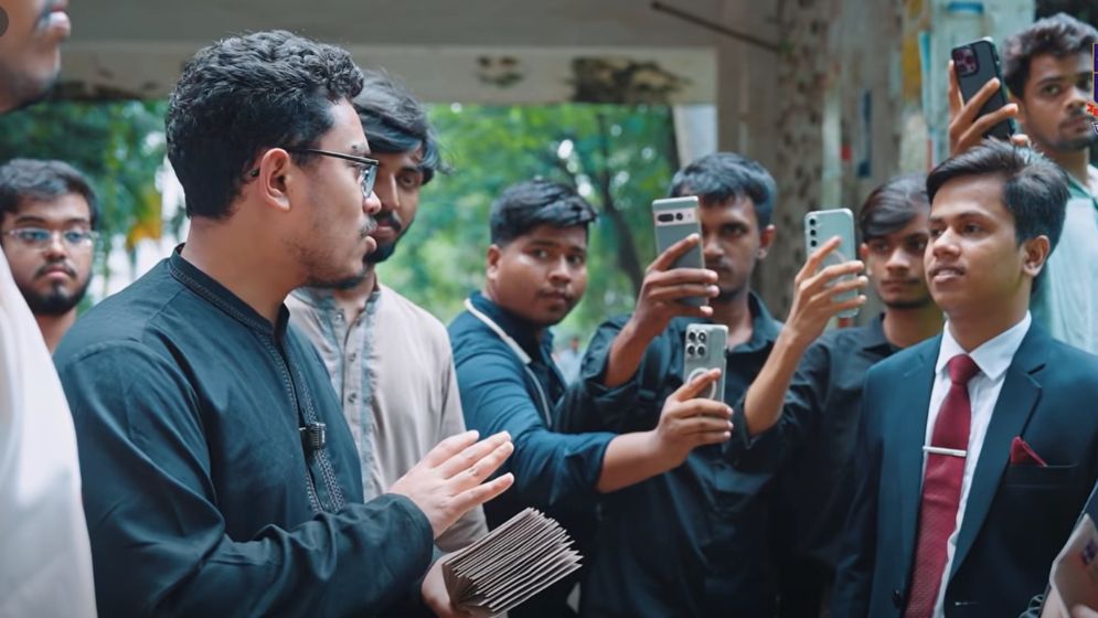 বিদায়ী বার্তায় শিক্ষার্থীদের উদ্দেশে কী লিখেছেন ডাকসু ভিপি