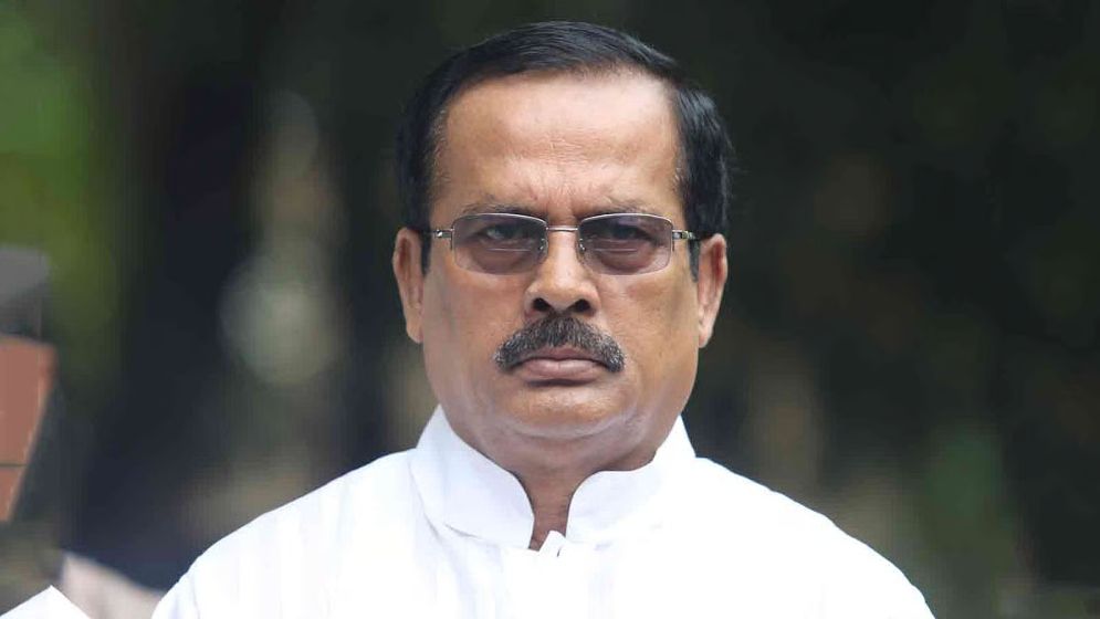 ক্ষমতা গেছে, টাকা পাচার থামেনি: এখনো মাসে কোটি টাকা ঢুকছে নানকের পকেটে