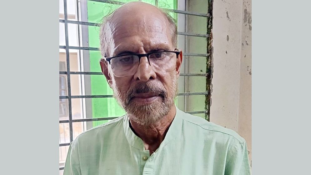 আগৈলঝাড়ায় সাবেক উপজেলা চেয়ারম্যান গ্রেফতার