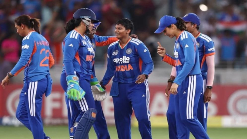 শেফালির বিশ্বরেকর্ডে এশিয়া কাপ পুনরুদ্ধার ভারতের