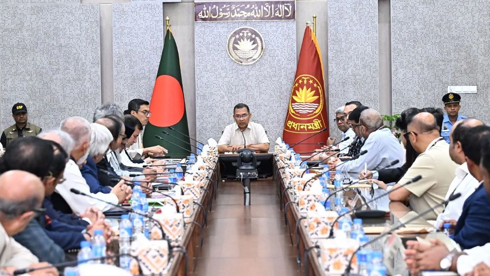 শিল্পে গ্যাসের সরবরাহ দেড় মাস আগের অবস্থায় ফিরবে কাল থেকে: প্রধানমন্ত্রী