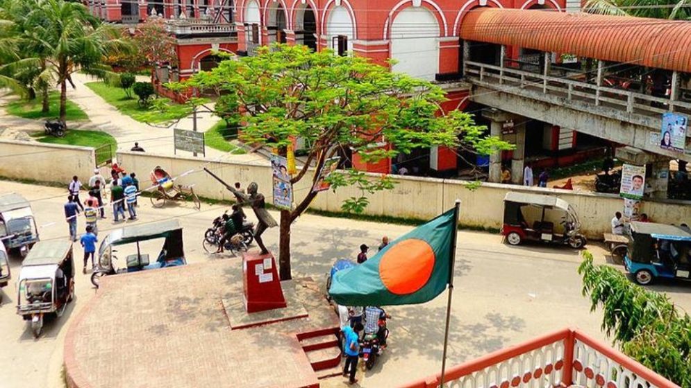 চাকরির প্রলোভনে দুই বোনকে ভারতে পাচার, ১০ বছরের কারাদণ্ড