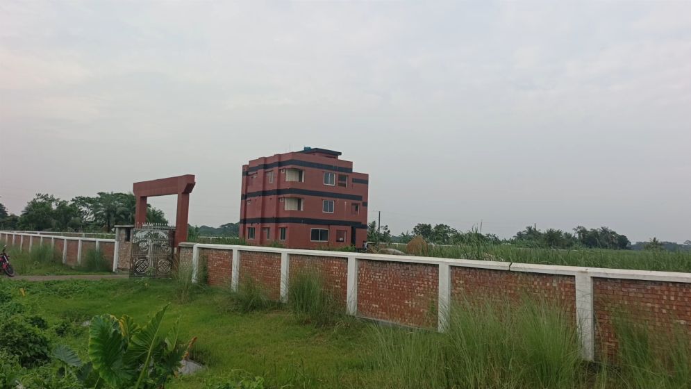 কয়েক কোটি টাকা ব্যয়ে হর্টিকালচার প্রকল্প, দুই বছর ধরে তালাবদ্ধ
