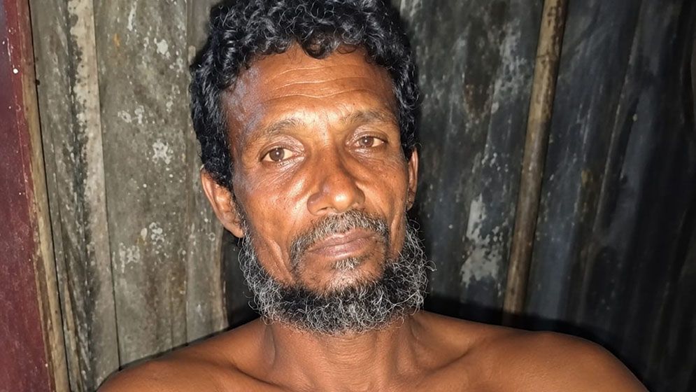 আরাকান আর্মির গুলিতে বাংলাদেশি জেলে আহত