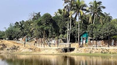 কুমিল্লা সীমান্তে বেপরোয়া অর্ধশত হুন্ডি সিন্ডিকেট