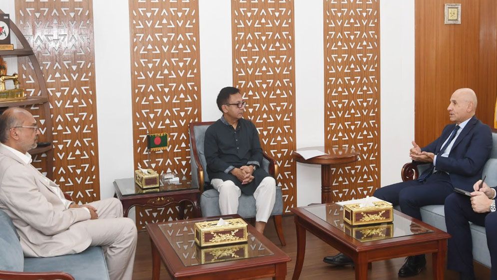 ইতালির বিনিয়োগে চামড়া খাতে সহযোগিতা বাড়াতে আলোচনা