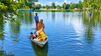 মাছ চাষেই বদলে গেছে ৭০০ পরিবারের ভাগ্য