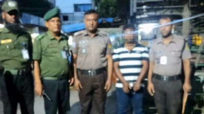 বিআরটিএ তুরাগে আনসারের অভিযান, দালালকে এক মাসের কারাদণ্ড