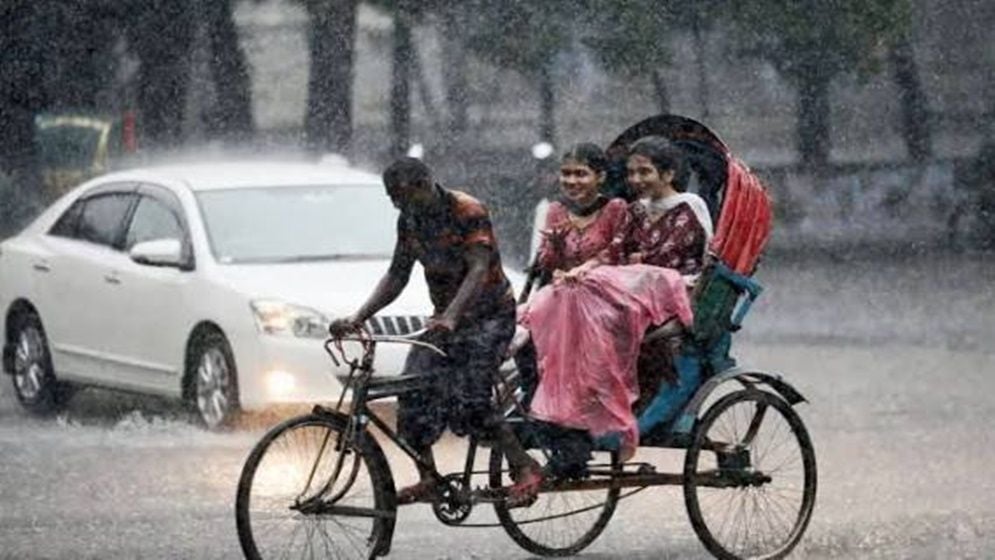 যেসব জেলায় বৃষ্টি হতে পারে আজ