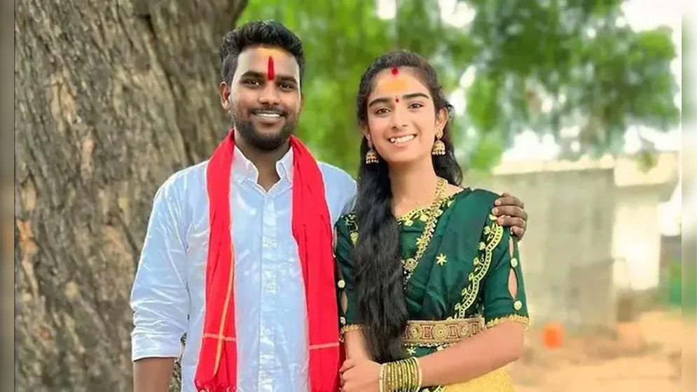 অন্তঃসত্ত্বা বোনের খুনিকে প্রকাশ্যে কুপিয়ে প্রতিশোধ, ভাইয়ের স্বীকারোক্তির ভিডিও ভাইরাল