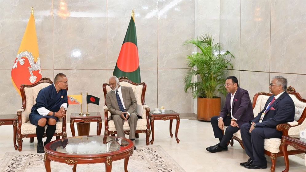 সার্ককে ফের সক্রিয় করতে ভুটানের সহযোগিতা চেয়েছে বাংলাদেশ