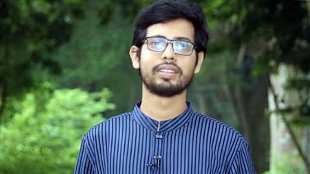 জামায়াতের লংমার্চে রাকসু ভিপি, অন্যরা বলছেন ‘সুবিধাবাদী’