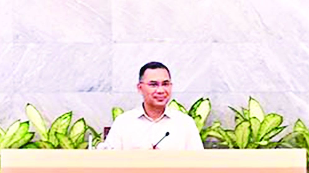 সব মন্ত্রণালয়ের প্রশিক্ষণে অভিন্ন সিলেবাসের নির্দেশ প্রধানমন্ত্রীর