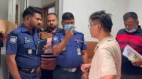 চীনা কর্মকর্তাকে রশি দিয়ে বেঁধে ৭০ লাখ টাকা লুটের অভিযোগ