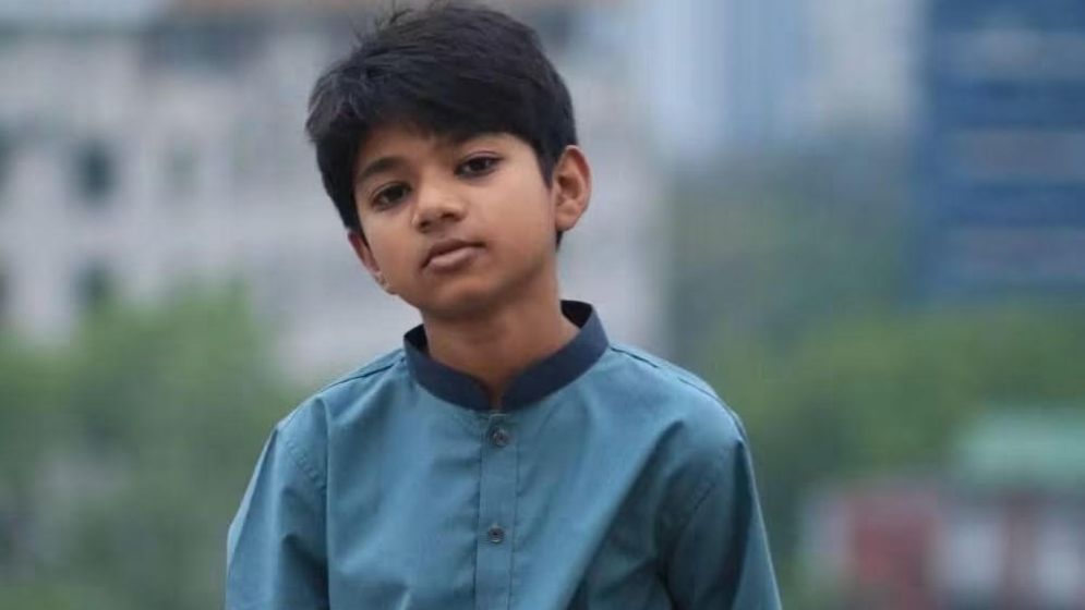 অপ্রতিম হত্যায় পুলিশের বক্তব্যে যে ৩ প্রশ্নের উত্তর মেলেনি