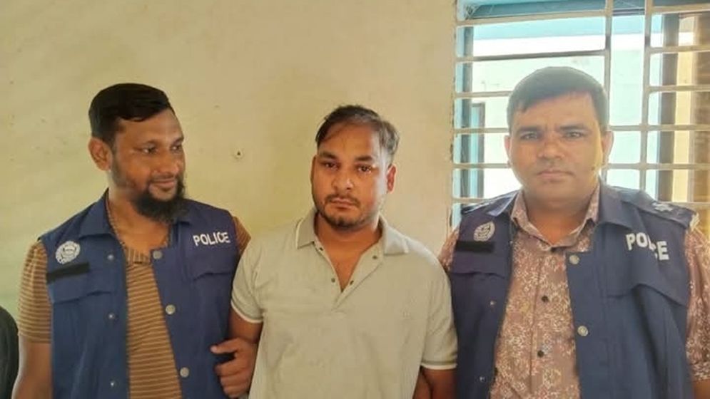 দেড় ডজন মামলার আসামি ছাত্রলীগ সভাপতি ড্যান্সার রানা গ্রেফতার