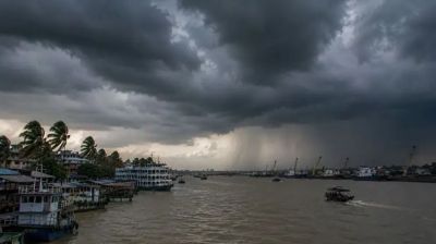 সাগরে শক্তিশালী হচ্ছে লঘুচাপ, ৬ জেলায় ঝোড়ো হাওয়াসহ বজ্রবৃষ্টির আভাস
