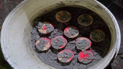 যাত্রাবাড়ী থেকে ১০টি তাজা ককটেল উদ্ধার