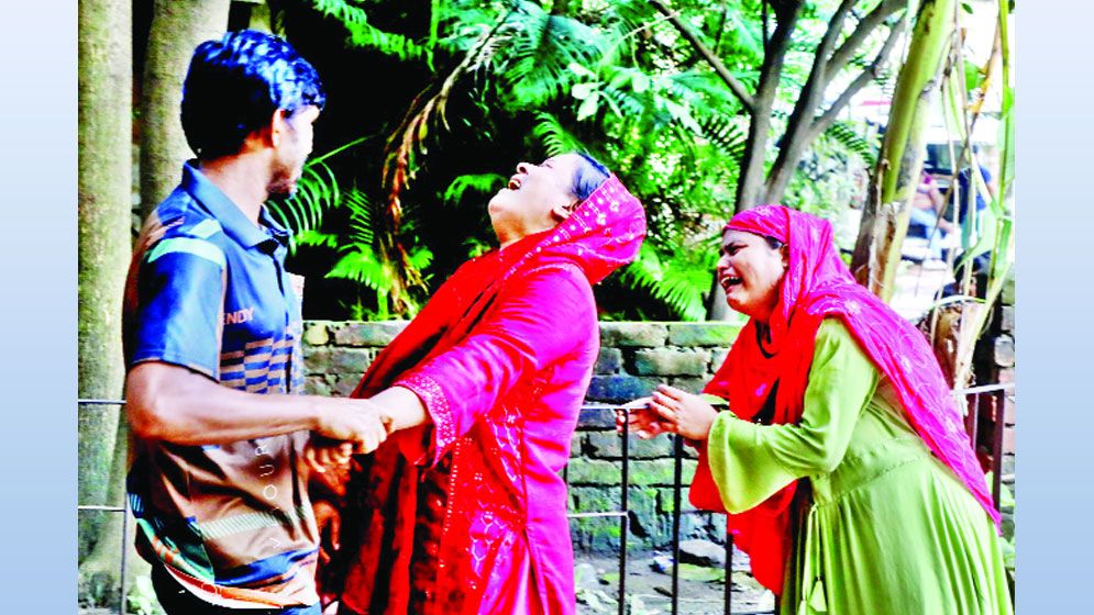 বয়লার চালাতে অবৈধভাবে মজুত অকেজো সিলিন্ডার