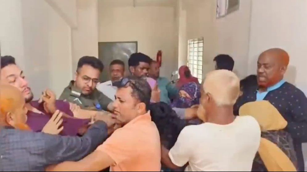 কোম্পানীগঞ্জে সরকারি হাসপাতালে রক্তক্ষয়ী সংঘর্ষ, নারীসহ আহত ২০