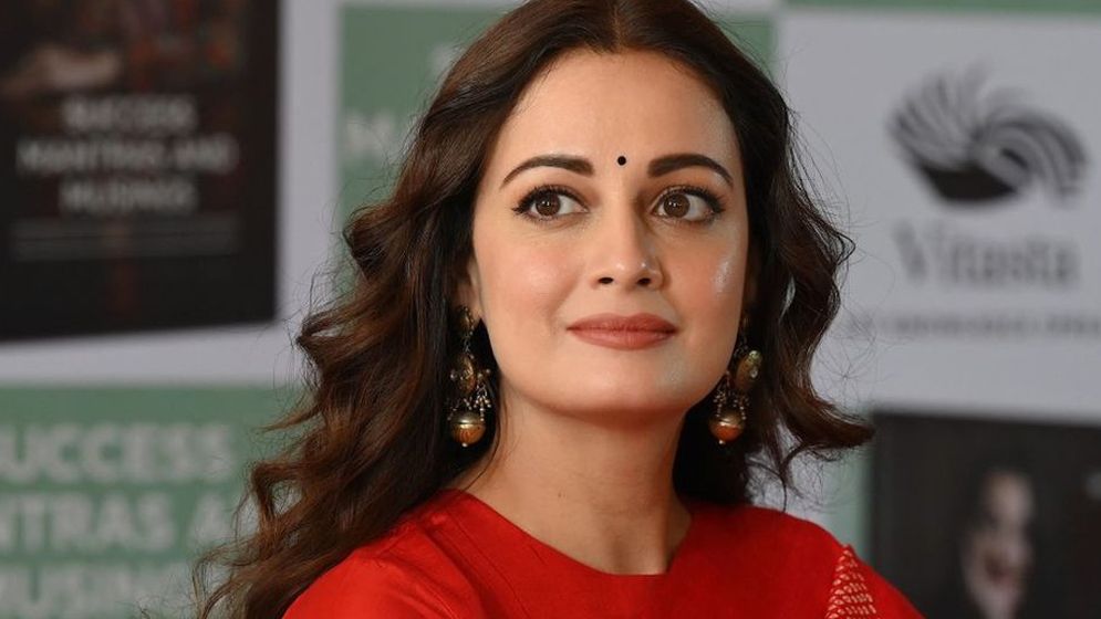 বাড়ি বন্ধক-ব্যাংকঋণ নেওয়া দিয়া মির্জা যেভাবে ঘুরে দাঁড়িয়েছিলেন