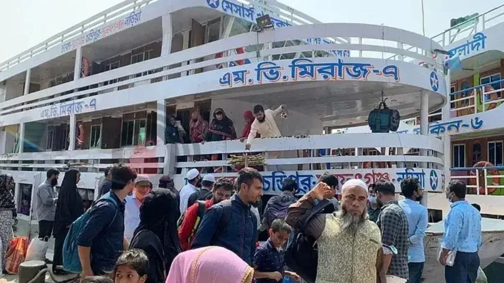 বাসের পর এবার বাড়ল লঞ্চ ভাড়া