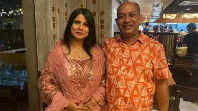 যশোর পৌরসভার সাবেক মেয়র ও স্ত্রীর বিরুদ্ধে মামলা অনুমোদন