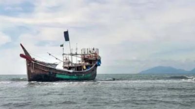মালয়েশিয়া যাওয়ার পথে নৌকাডুবি, ২ জনের লাশ উদ্ধার
