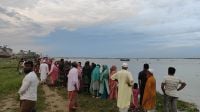 মেঘনায় ট্রলারডুবিতে একজনের লাশ উদ্ধার, একই পরিবারের ৪ জন নিখোঁজ