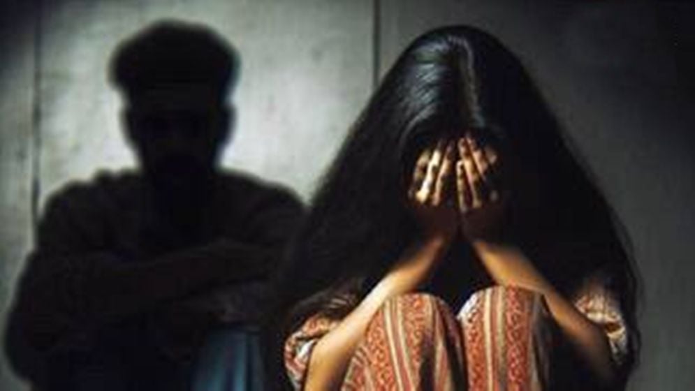 ইউপি সদস্যের কুপ্রস্তাবে রাজি না হওয়ায় বিপাকে বিধবা