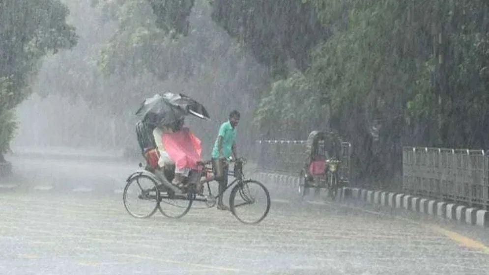 ঢাকার বৃষ্টি-তাপমাত্রা নিয়ে দুঃসংবাদ