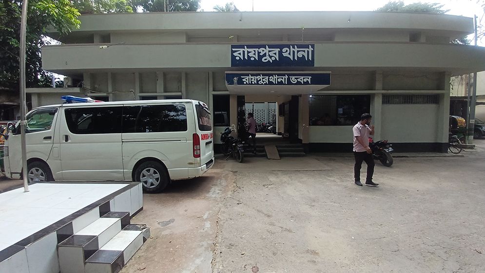 ডাব পাড়াকে কেন্দ্র করে বিএনপির দুপক্ষের সংঘর্ষ, আহত ১৭