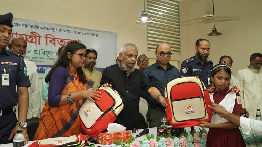 পর্যটন সম্ভাবনা কাজে লাগাতে উন্নয়ন জরুরি: প্রবাসীকল্যাণমন্ত্রী