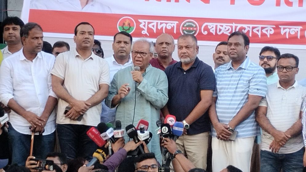 ২৪-এর পরাজিত শক্তিকে আস্কারা দেবেন না