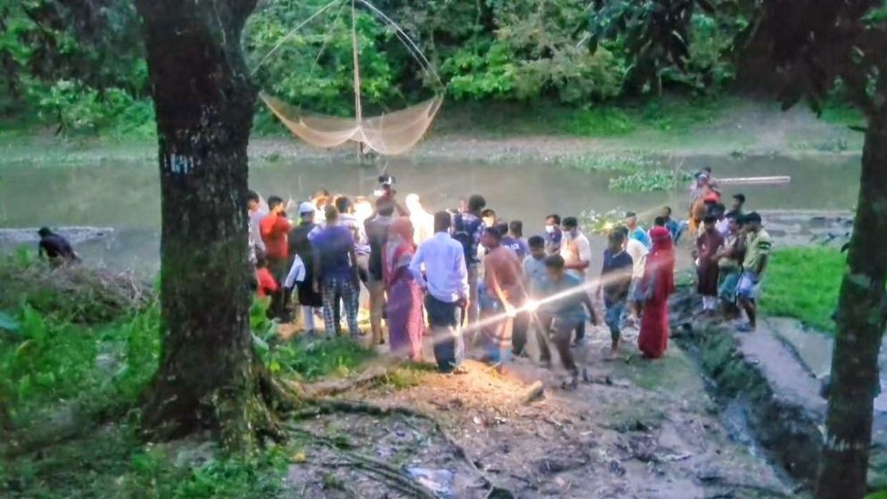 নারীর মাটিচাপা লাশ উদ্ধার, সাবেক স্বামীকে আটকের বেরিয়ে এলো চাঞ্চল্যকর তথ্য
