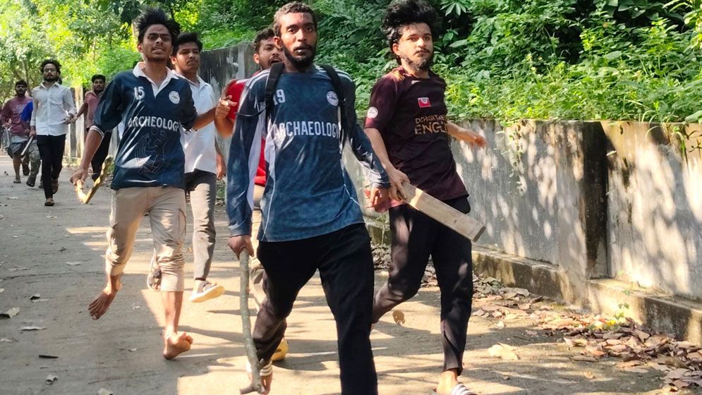 কুবিতে সংঘর্ষ ও ধাওয়া-পাল্টা ধাওয়া, আহত ৭
