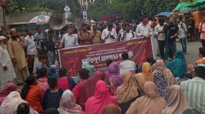 সন্তান কোলে ভোলা থেকে শাহবাগে মিতু, ‘নিয়োগপত্র পেলেই চলে যাব’