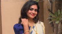 ব্যবসায়ীকে মারধর, অভিনেত্রী গ্রেফতার