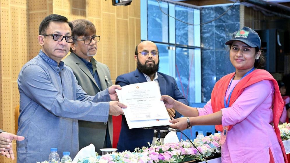 দক্ষ জনবল তৈরির বিকল্প নেই: বাণিজ্যমন্ত্রী