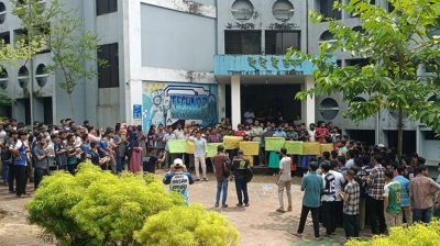 সিলেট ইঞ্জিনিয়ারিং কলেজে ৪৮ ঘণ্টা ধরে অবরুদ্ধ অধ্যক্ষসহ ২০ জন