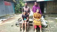 চিকিৎসার অভাবে এক সন্তানের মৃত্যু, ২ জনকে বাঁচাতে বাবা-মায়ের আকুতি