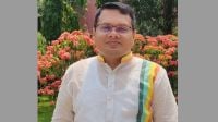 সংগীত বিভাগের শিক্ষক হলেন আইন অনুষদের ডিন