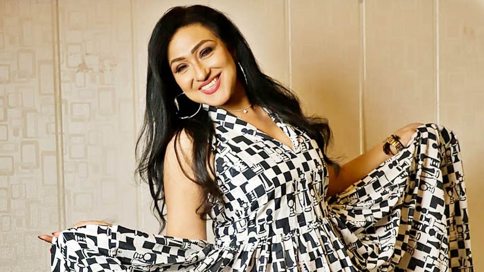 দুর্গাপূজা সত্যিই আমার কাছে সবচেয়ে সুন্দর সময়: ঋতুপর্ণা