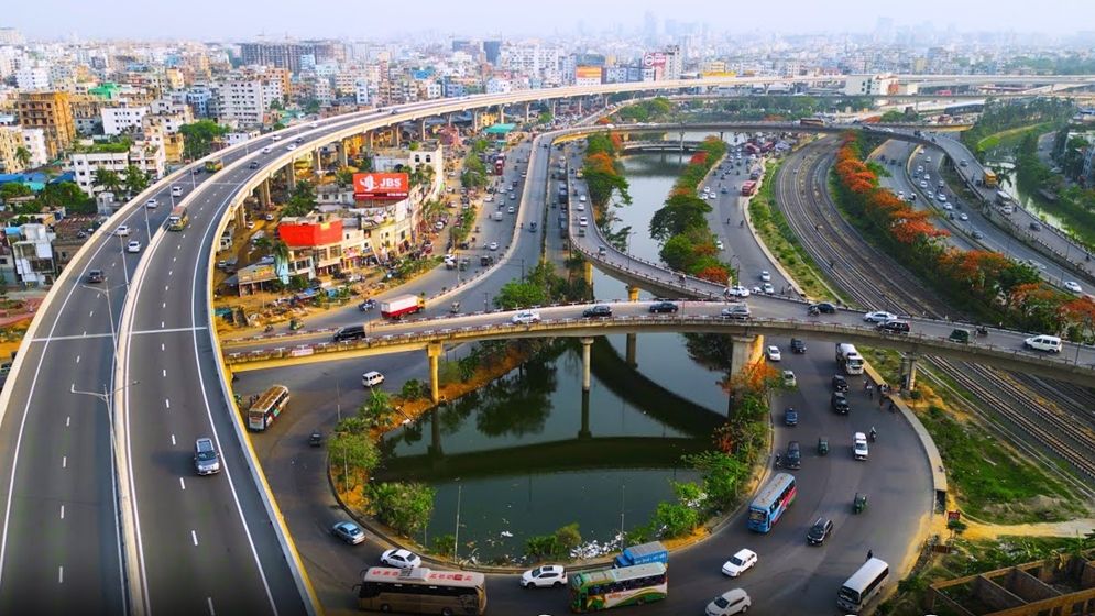 লোহা নয়, প্রযুক্তি ও মেধা কিনতে হবে