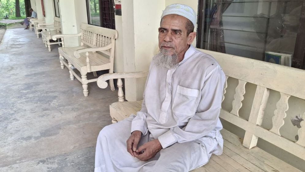 সন্তানদের জীবন গুছিয়ে বৃদ্ধাশ্রমে হান্নান