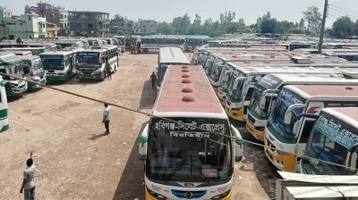 হবিগঞ্জে অনির্দিষ্টকালের পরিবহণ ধর্মঘটে চরম ভোগান্তি