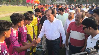 খেলাকে পেশা হিসেবে নেওয়ার বার্তা ত্রাণমন্ত্রীর