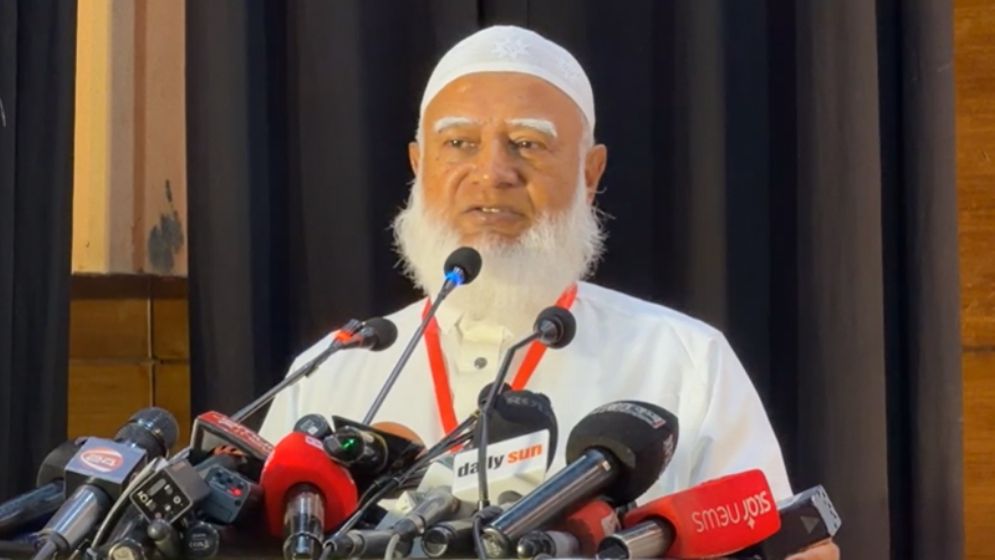 রাষ্ট্রের দায়িত্ব পালনে আলেম-ওলামাদের কাজ করার আহ্বান বিরোধী দলীয় নেতার