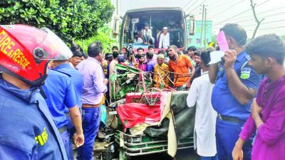 ময়মনসিংহে এক পরিবারের চার সদস্যসহ নিহত ৭